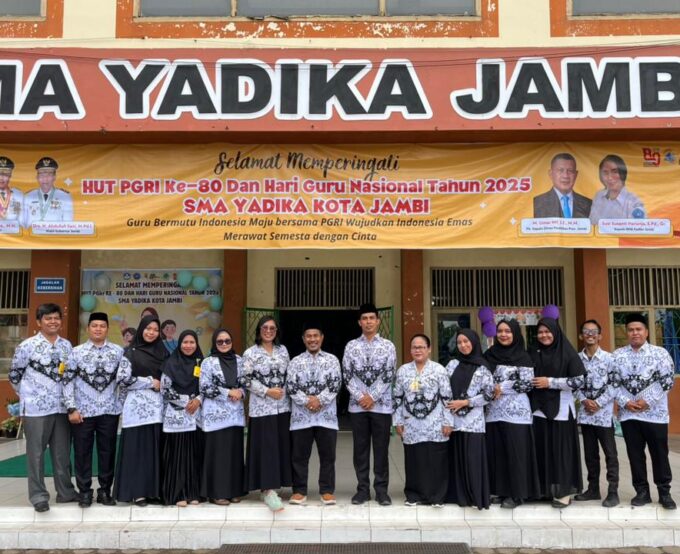 Hari Guru Nasional: Apresiasi untuk Pahlawan Tanpa Tanda Jasa di SMA YADIKA